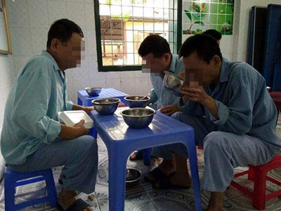 Cụ ông 78 tuổi khổ sở vì chứng rối loạn tình dục