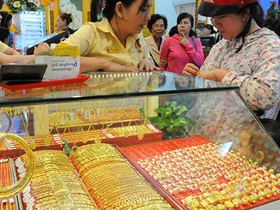 600 tiệm vàng không đạt chuẩn: Dân nông thôn biết mua ở đâu an toàn?