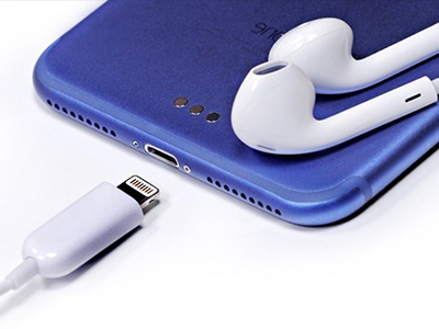 Apple thừa nhận lỗi tai nghe Lightning EarPods
