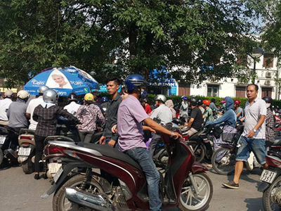 Bệnh viện lớn nhất miền Bắc ngừng trông giữ xe máy cho bệnh nhân