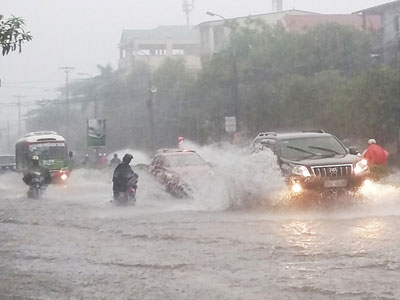 Đêm 20/9, các tỉnh Nghệ An đến Quảng Ngãi có mưa rất to