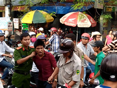 Cô gái Sài Gòn đánh hạ kẻ cướp dây chuyền