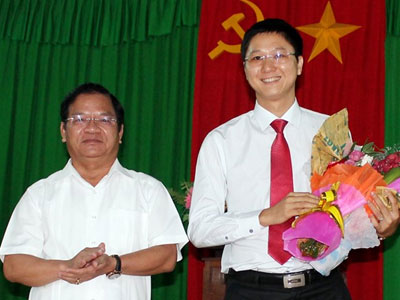 8X làm bí thư huyện đảo tiền tiêu Lý Sơn