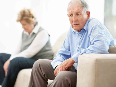 Cụ ông 70 tuổi đòi ly hôn vì không được thỏa mãn "chuyện ấy"