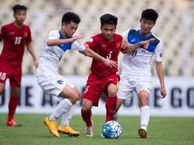 HLV U16 Việt Nam: "Chúng tôi có chút may mắn khi vào tứ kết"