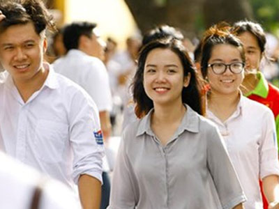 Thí sinh cận thị không được xét tuyển vào Học viện Tòa án