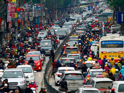Bóp nghẹt ngõ nhỏ, phố nhỏ Hà Nội