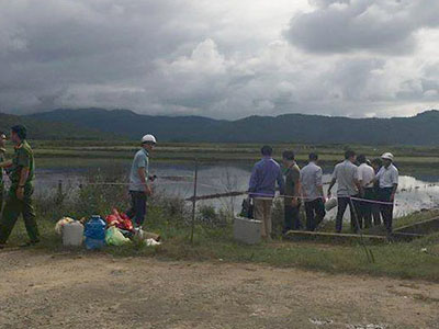 Thi thể phó chủ nhiệm quỹ tín dụng dưới mương nước