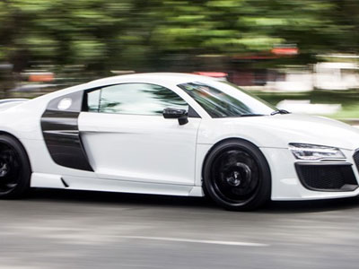 Audi R8 độ pô Akrapovic tại Sài Gòn