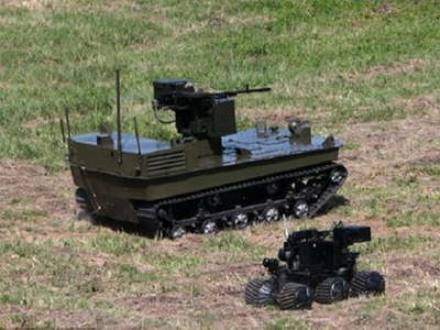 Nga chế tạo siêu máy tính mới có thể điều khiển một đội quân robot