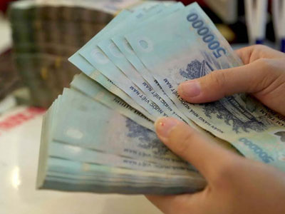 Người nước ngoài không được gửi tiết kiệm VNĐ?