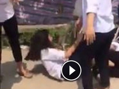 Nữ sinh Hà Nội gọi hội đánh bạn vì ghen tuông