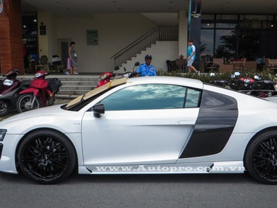 Cận cảnh Audi R8 V8 độ "khủng" rao bán 3,5 tỷ Đồng tại Việt Nam