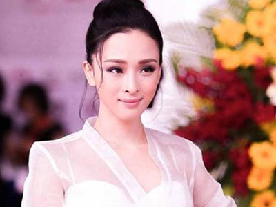 Hoa hậu Phương Nga gây bất ngờ với khả năng tạo "hit"