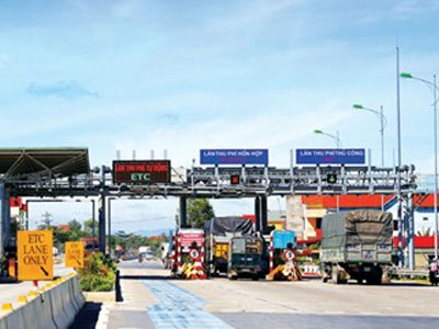Thu phí đường bộ tự động: Đắt hay rẻ?
