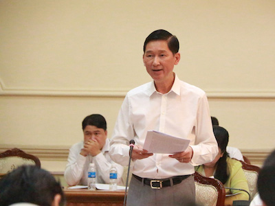 Cán bộ tiếp dân mà lại "cãi nhau" với dân như giang hồ (!?)