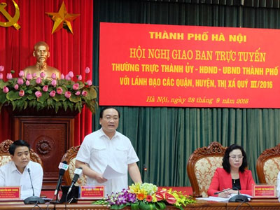Bí thư Hà Nội: "Ngồi trong phòng vẽ đường thì làm gì không chết"