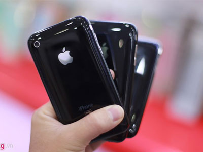 iPhone 3GS chưa kích hoạt về VN, giá 1,9 triệu đồng