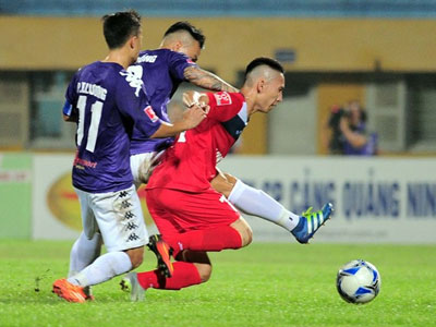 Nghiêm Xuân Tú dính chấn thương nặng trước ngày lên tuyển