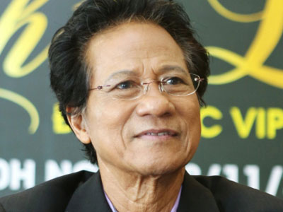 Chế Linh: "Tiền bạc không còn quan trọng với tôi"