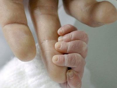 Cảm động những bà mẹ đã qua đời nhưng vẫn cố sinh con
