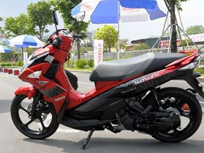 Cô gái 19 tuổi lừa lấy xe của bạn trai mới quen