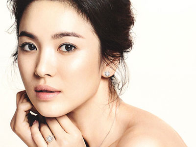Song Hye Kyo đứng đầu Top 10 "Nữ thần châu Á" 2016
