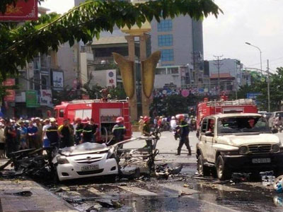 Đối tượng được hoãn thi hành án gây vụ nổ taxi, ai chịu trách nhiệm?
