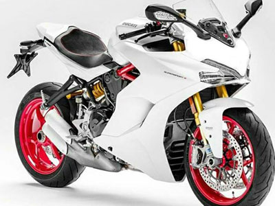 Môtô thể thao Ducati SuperSport 939 lần đầu lộ diện