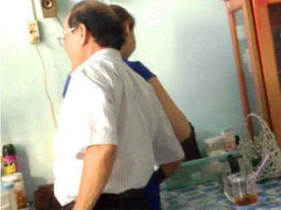 Vụ quàng tay vào đùi nữ tạp vụ: Đề nghị khiển trách Phó Giám đốc Sở VH-TT&DL