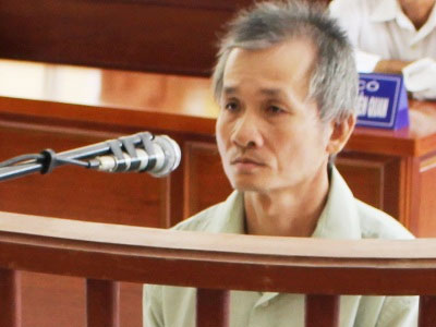Dùng búa đoạt mạng vợ "hờ", lãnh 20 năm tù