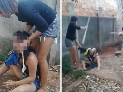 Nhóm 4 nữ sinh đào mộ, đánh đập tình địch bằng gậy, dao rựa suốt 4 giờ đồng hồ