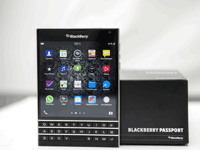 BlackBerry Passport quốc tế về VN với giá 6,5 triệu đồng