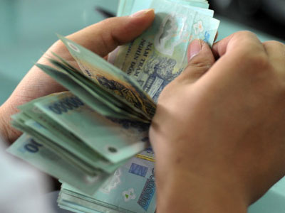 Chính phủ vay 16 tỷ USD trong 9 tháng