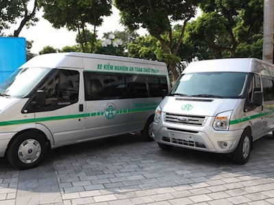 Hà Nội trang bị xe lưu động giúp người dân kiểm tra ngay thực phẩm bẩn hay sạch