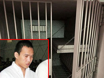 Cảnh sát ném hơi cay khống chế nhóm phạm nhân bắt giữ bạn tù làm con tin