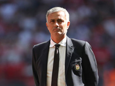 M.U chịu thiệt về thể lực hơn Liverpool trước đại chiến