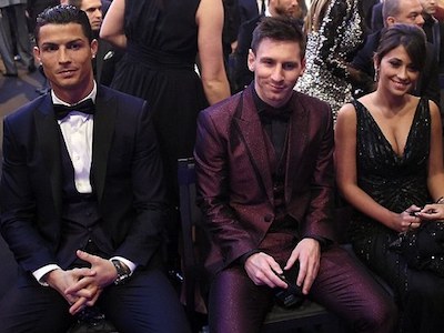Sir Alex Ferguson từng muốn Ronaldo làm đồng đội của... Messi