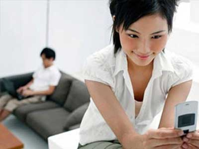 Vợ lén lút quan hệ với tình cũ khiến tôi đau đớn tột cùng