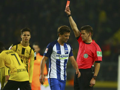 Dortmund lập kỷ lục bất bại sân nhà sau trận hòa Hertha Berlin