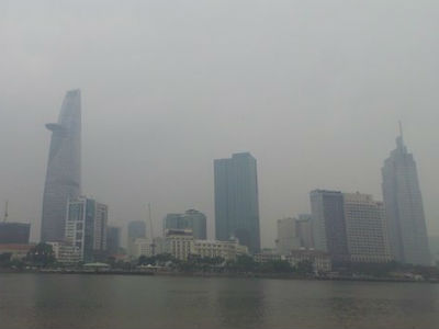 Sài Gòn chìm trong sương mù