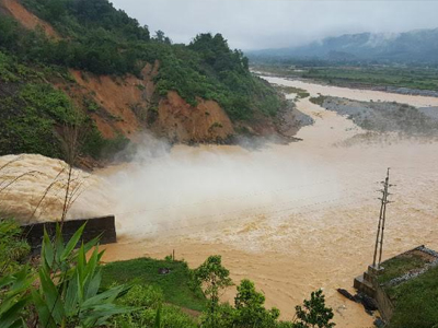 Bộ Công thương lập tổ công tác điều tra thủy điện xả lũ
