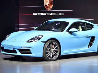 Xe Porsche hút khách ở Trung Quốc