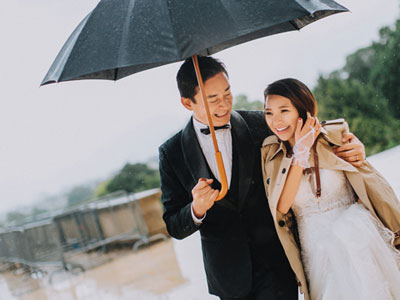 Chàng giám đốc Nhật cầu hôn cô gái Hà Nội bằng hòn đá