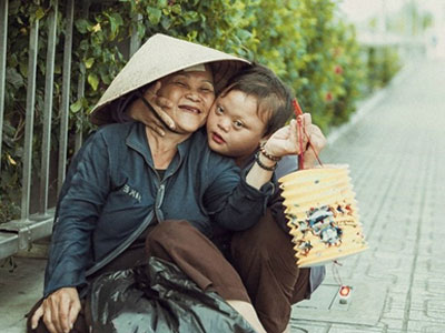 Những khoảnh khắc xúc động về người mẹ Việt Nam