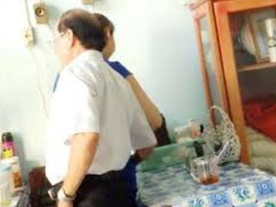 Phó giám đốc Sở "choàng tay vào đùi" bị kỷ luật Đảng