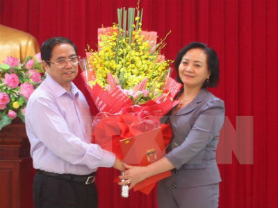 Trao quyết định của Bộ Chính trị chuẩn y Bí thư Tỉnh ủy Yên Bái