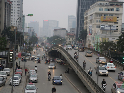 Hà Nội tạm đóng cửa cầu vượt Láng Hạ - Huỳnh Thúc Kháng vào đêm