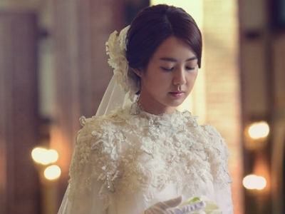 Cô dâu mới nhận cái kết không thể đắng hơn vì thuê trang sức giả làm của hồi môn trong đám cưới