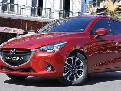 Triệu hồi gần 5.000 xe Mazda 2 vì đèn báo lỗi động cơ ở VN
